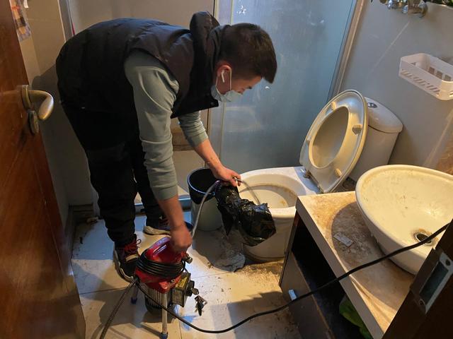 朝阳马桶疏通-疏通下水道